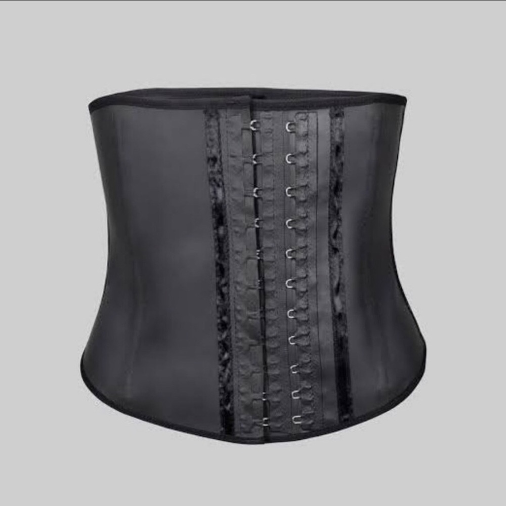 USED - Ultra Cut Latex Cincher Waist Trainer Size Chart posted in photos.